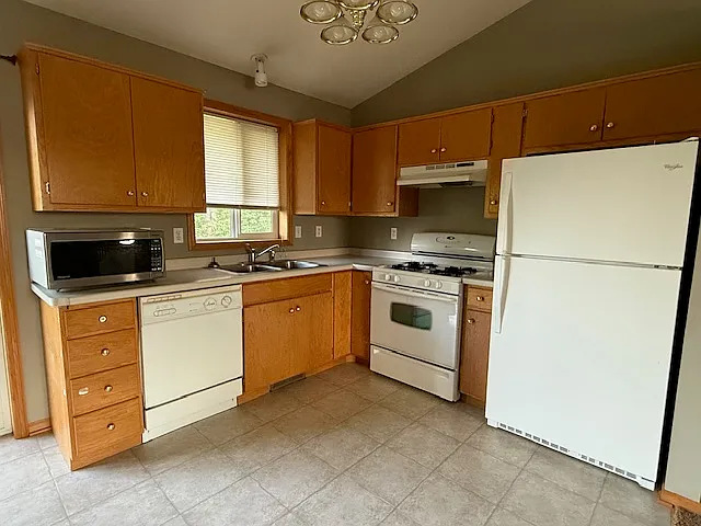 312 14th Ave S — Photo 21