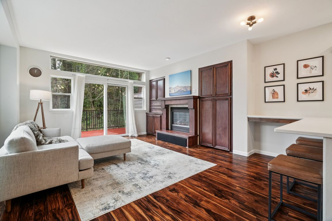 SW 2nd Ave-S0903-008