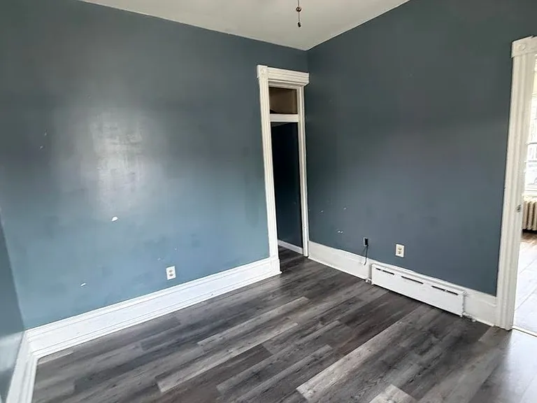 450 S 18th St — Photo 1
