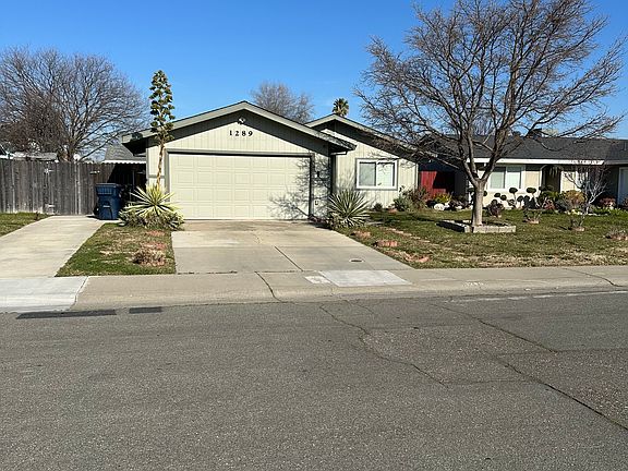 2nd image of 1289 Berggren Way