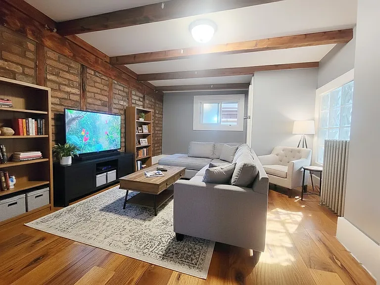 19 Park St #3R — Photo 6