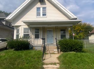 912 Woodland Ave, Toledo, OH 43607