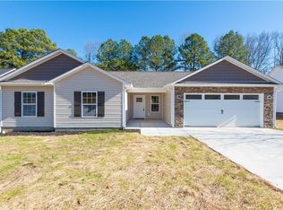346 Lakecrest Cir SW, Calhoun, GA 30701