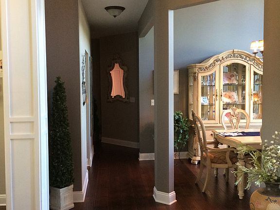 Foyer view opposite