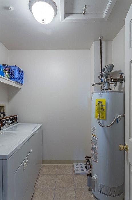 1st image of 6936 Foxthorn Dr