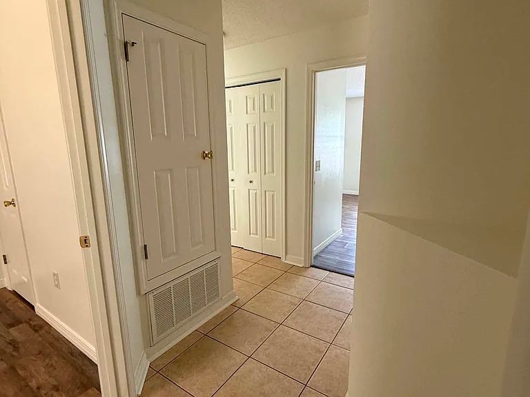 5553 Berryhill Rd — Photo 8