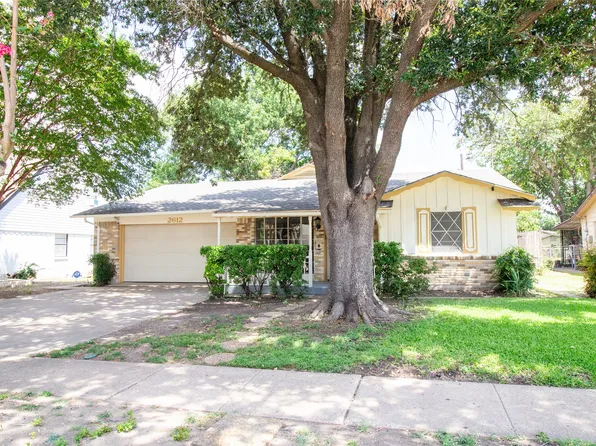 2612 Nottingham Dr, Garland, TX 75041