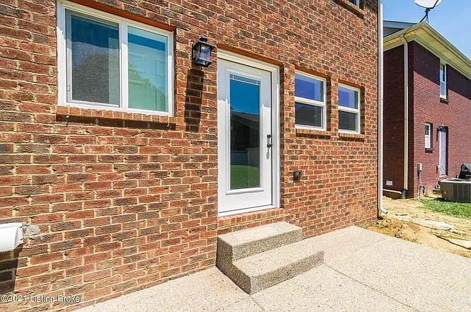 11502 Bellewood Garden Ct — Photo 11