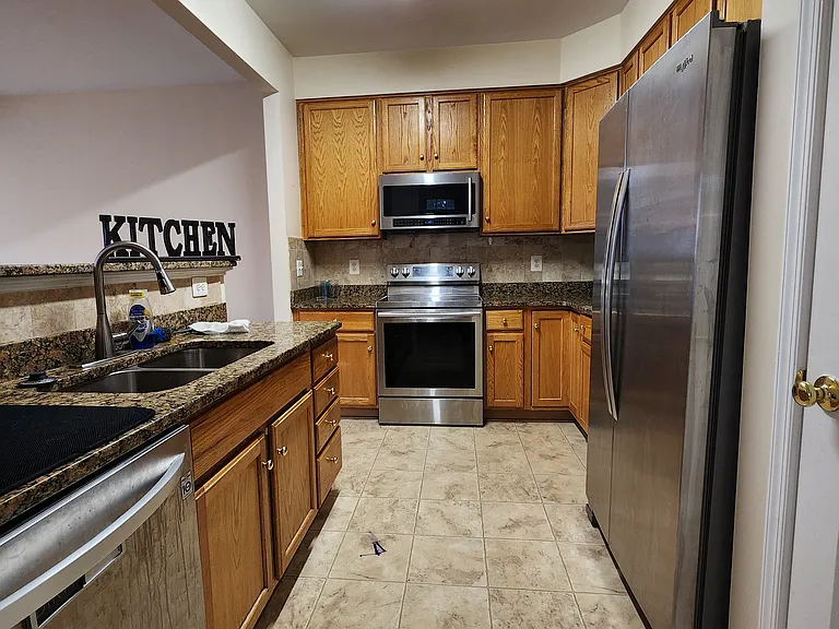 14795 Links Pond Cir — Photo 36