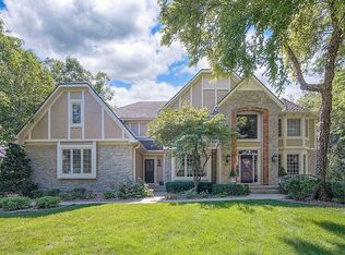 12509 Fairway Rd, Leawood, KS 66209