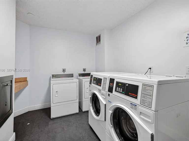 3801 S Ocean Dr #4R — Photo 32