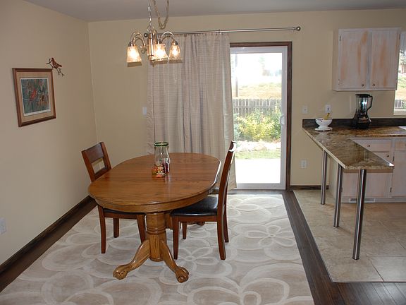 3rd image of 510 Broadview Dr