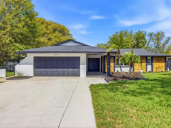 22127 River Rock Dr, Land O Lakes, FL 34639