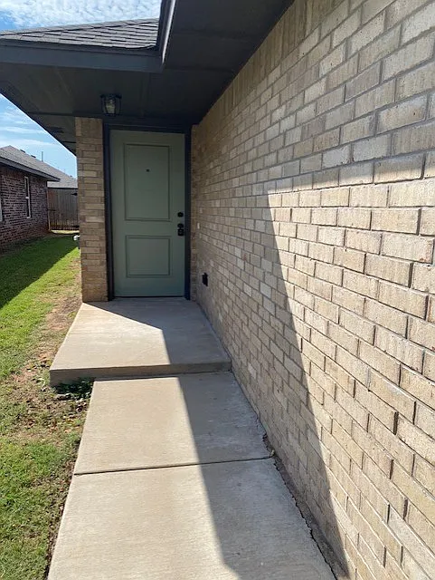 Building Photo - 814 Chase Ln