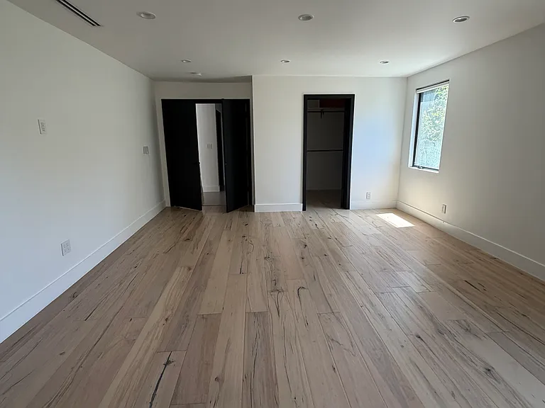 7041 Darnoch Way — Photo 12