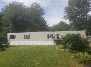 189 Duck Branch Rd, Roan Mountain, TN 37687
