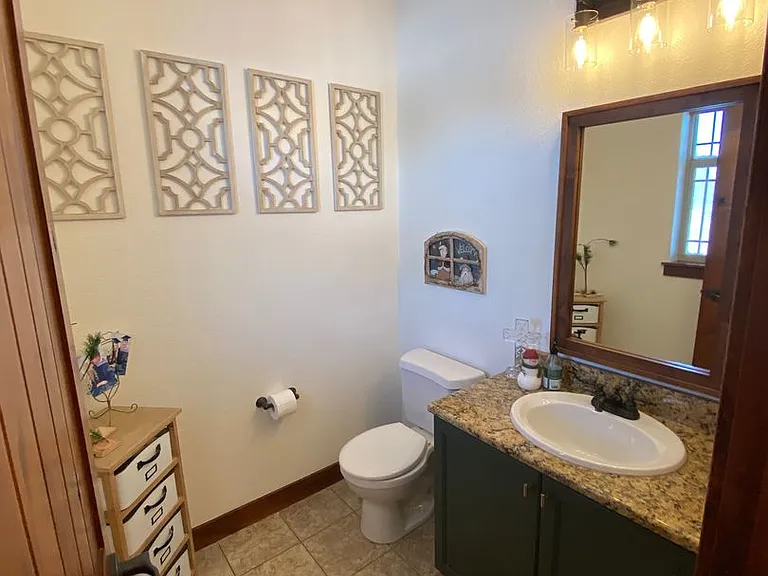 1363 Donegal St — Photo 12