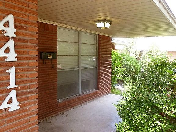 3rd image of 4414 Lido Ln