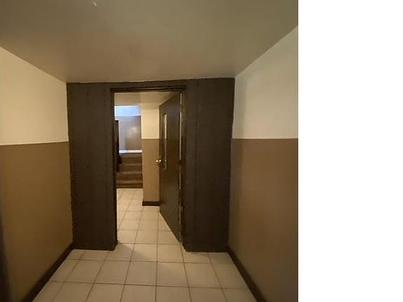 2nd image of 3608 W Douglas Blvd #1S