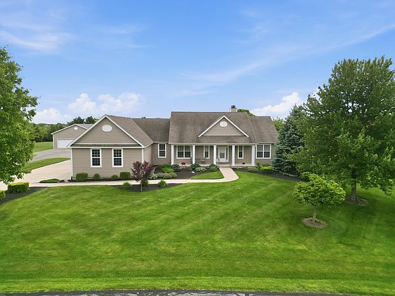 2nd image of 2100 E Wittmer Ln