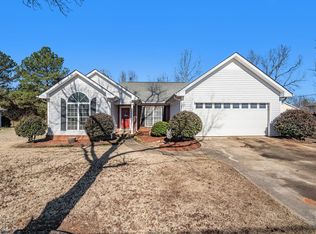 415 Clover Ave, Comer, GA 30629