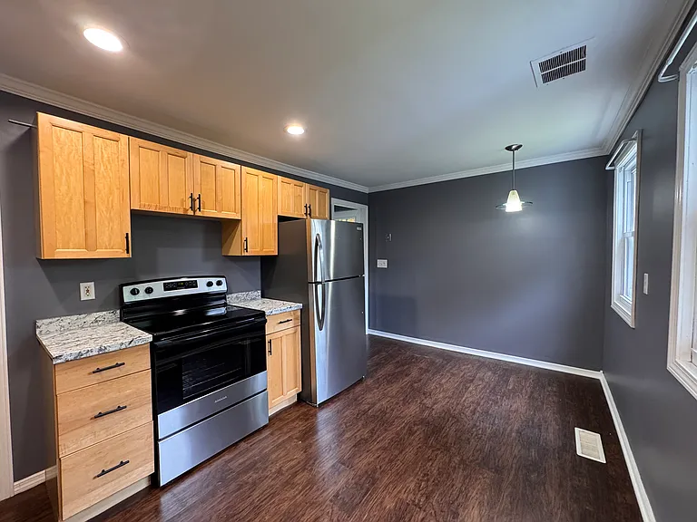 19 Hull St #19 — Photo 3