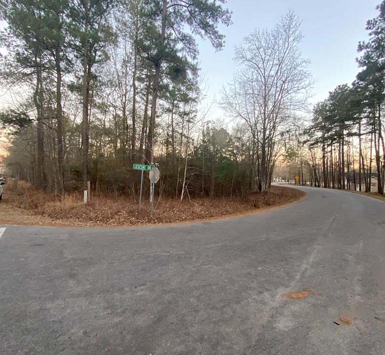1st image of 1011 Lesesne Dr