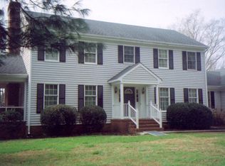 4579 Black Stump Rd, Weems, VA 22576