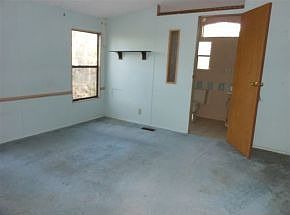 4th image of 8518 NW 115th Ave