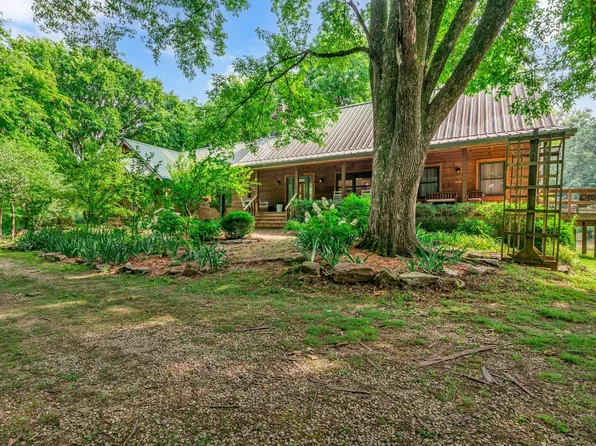 3316 Burr Rd, Springfield, TN 37172