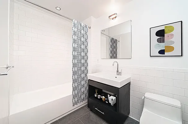 Rented by Platinum Properties | media 6