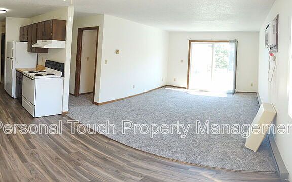 2nd image of 212 9th Ave S Unit 10