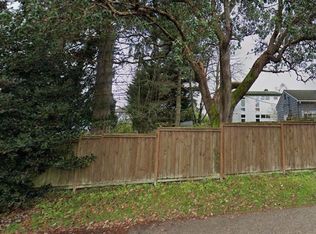 7358 33rd Ave NE, Seattle, WA 98115