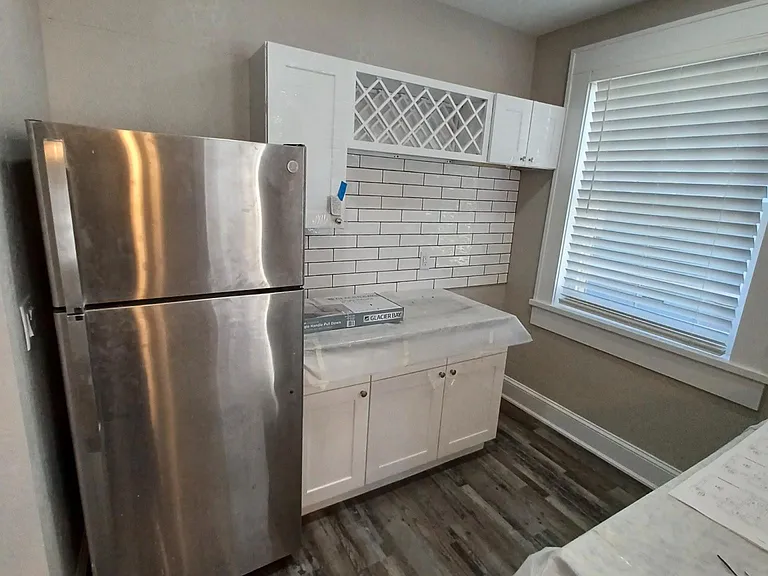 611 W Horatio St #15 — Photo 7