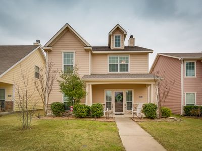 10956 Colonial Heights Ln, Fort Worth, TX, 76179