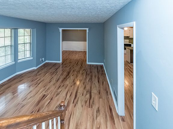2275CamdenCt-2_09292025