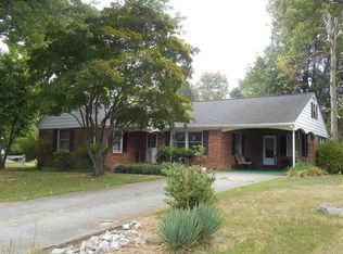 603 Oaklawn Dr, Paducah, KY 42003