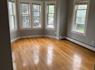 4 Mayhew St #2, Hopkinton, MA 01748