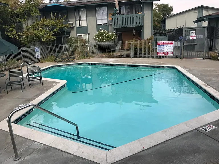 pool1