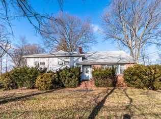 22 Columbia Rd, Morristown, NJ 07960