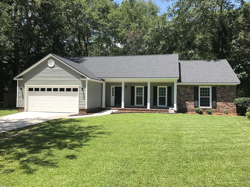 1st image of 125 Mill Pond Ct