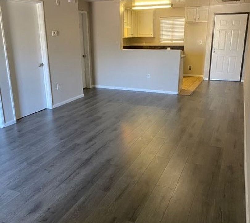 1st image of 8654 Sunland Blvd