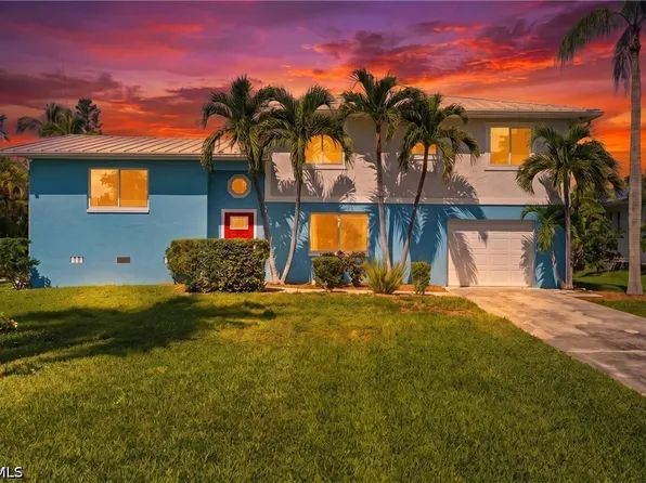 15636 Light Blue Cir, Fort Myers, FL 33908