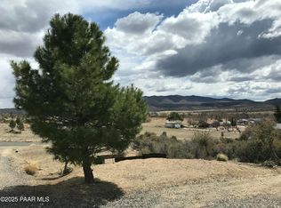 18466 S Peeples Valley Rd, Peeples Valley, AZ 86332