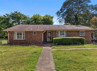 1005 W Irvine Ave, Florence, AL 35630