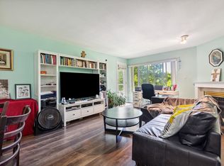 7368 Royal Oak Ave #309, Burnaby, BC V5J 4J6