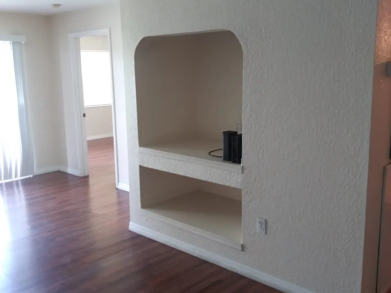 14049 Fairway Island Dr #123 — Photo 3