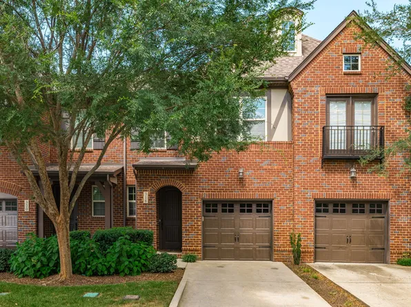 318 Coronado Private Cir #106, Hendersonville, TN 37075