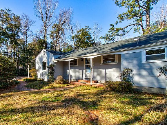 2nd image of 5521 Wrightsville Ave