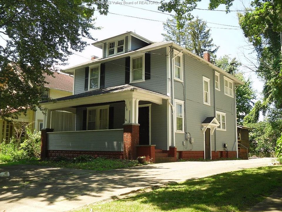 1st image of 815 Somerset Dr